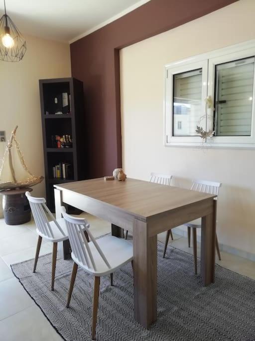 Nikolas Apartment. Aktaio Rio Patra 외부 사진