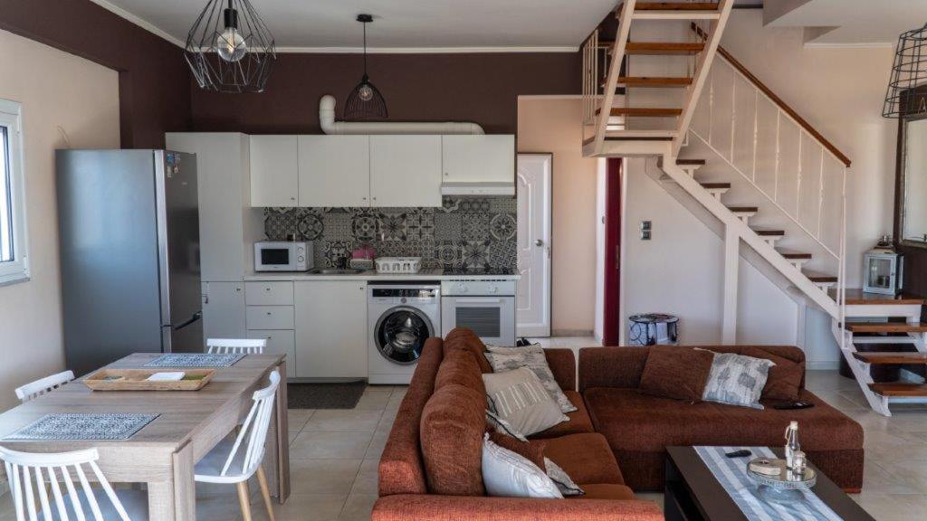 Nikolas Apartment. Aktaio Rio Patra 외부 사진
